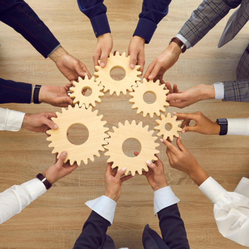 TEAMCOACHING: EEN KATALYSATOR VOOR PRESTATIES EN MENSELIJKHEID